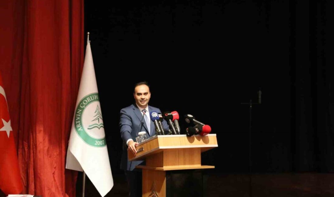 Sanayi ve Teknoloji Bakanı Mehmet Fatih Kacır, Artvin’de İmam Hatip
