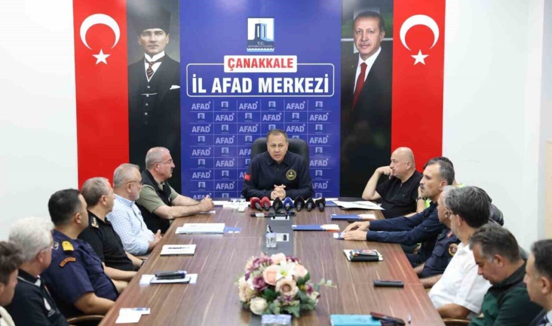 Çanakkale'nin Kepez beldesindeki yangın, İçişleri Bakanı Ali Yerlikaya'nın açıklamalarına göre