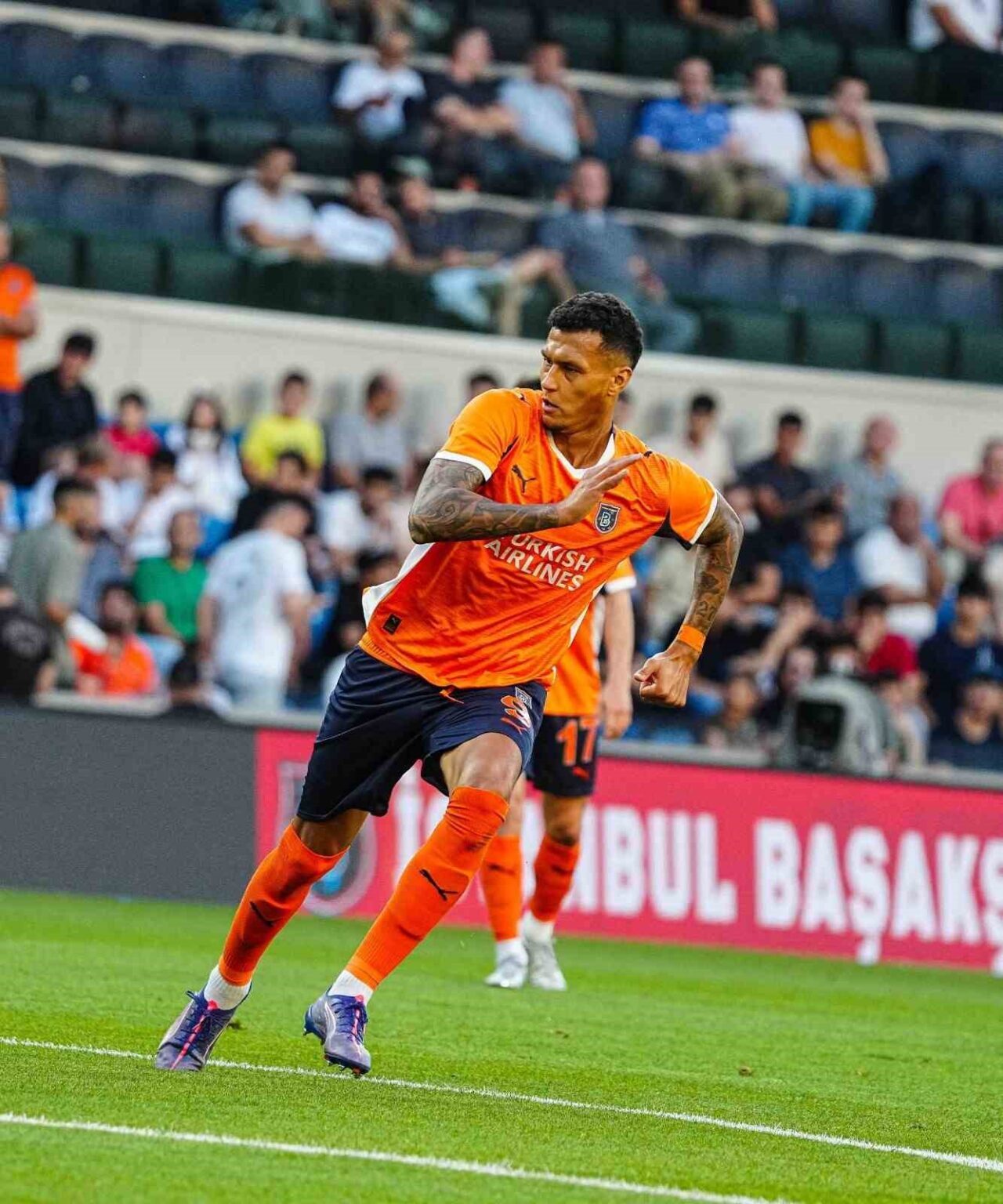 Başakşehir, UEFA Konferans Ligi 3. Eleme Turu'nda Viking ile 1-1