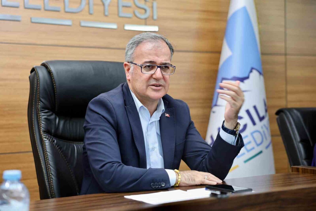 Hacılar Belediyesi, kentsel dönüşüm projeleriyle modernleşiyor. Başkan Bilal Özdoğan, 92