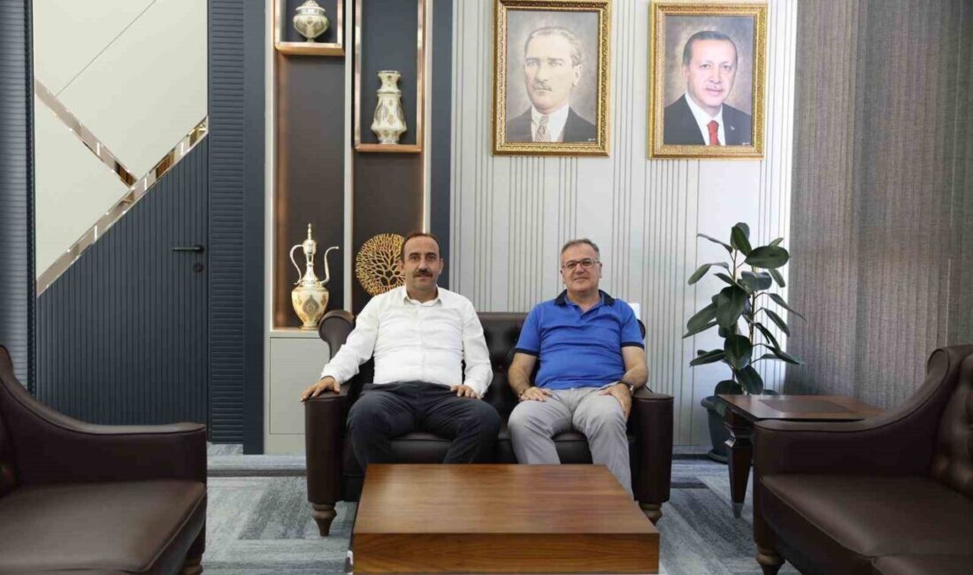 Hacılar Belediyesi'ni ziyaret eden İncesu Belediye Başkanı Mustafa İlmek, yerel