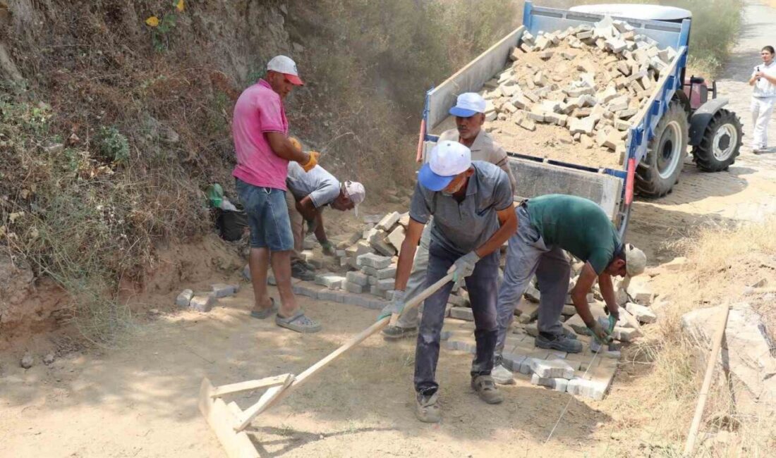 Bozdoğan Belediyesi, Dömen Mahallesi’nde 4 bin metrekarelik taş döşeme çalışmalarına