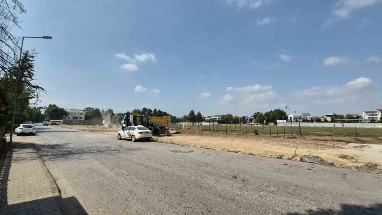 Düzce Belediye Başkanı Faruk Özlü, Millet Bahçesi 2. Etap projesi