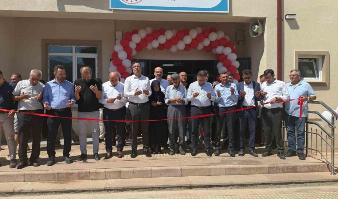 AK Parti Manisa Milletvekili Murat Baybatur, Alaşehir ve Sarıgöl'de esnaf
