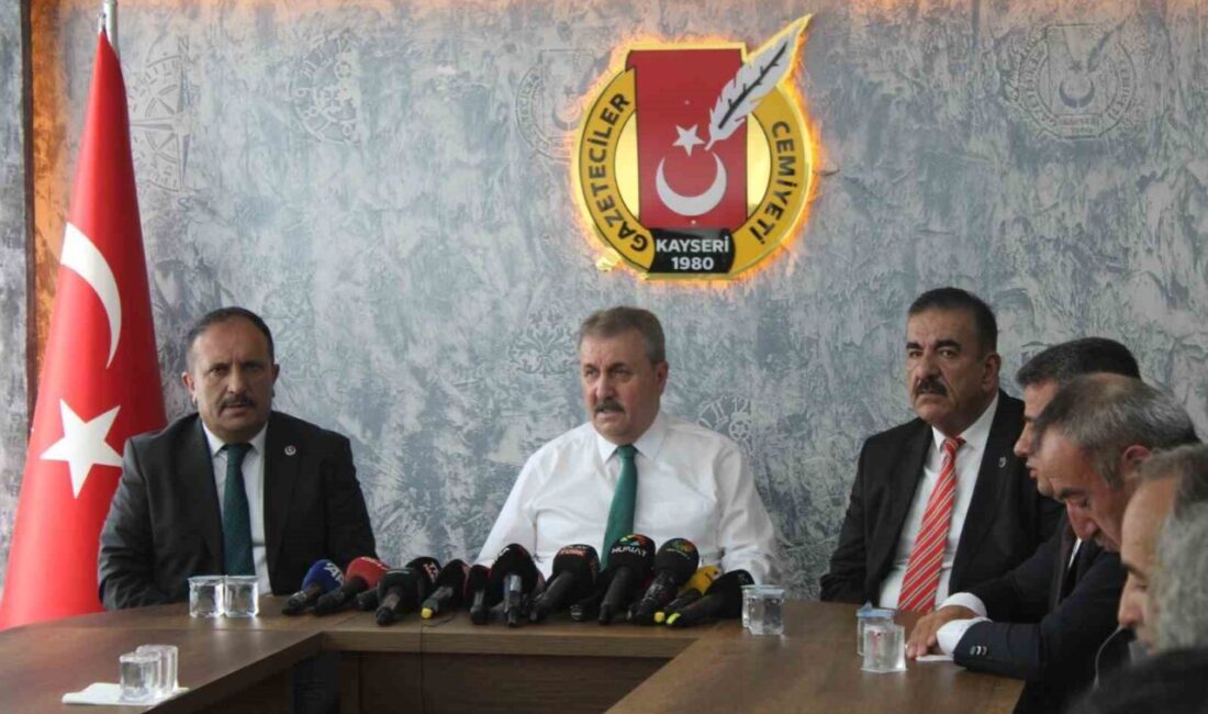 Büyük Birlik Partisi Genel Başkanı Mustafa Destici, ABD'nin Türkiye'ye yüzde