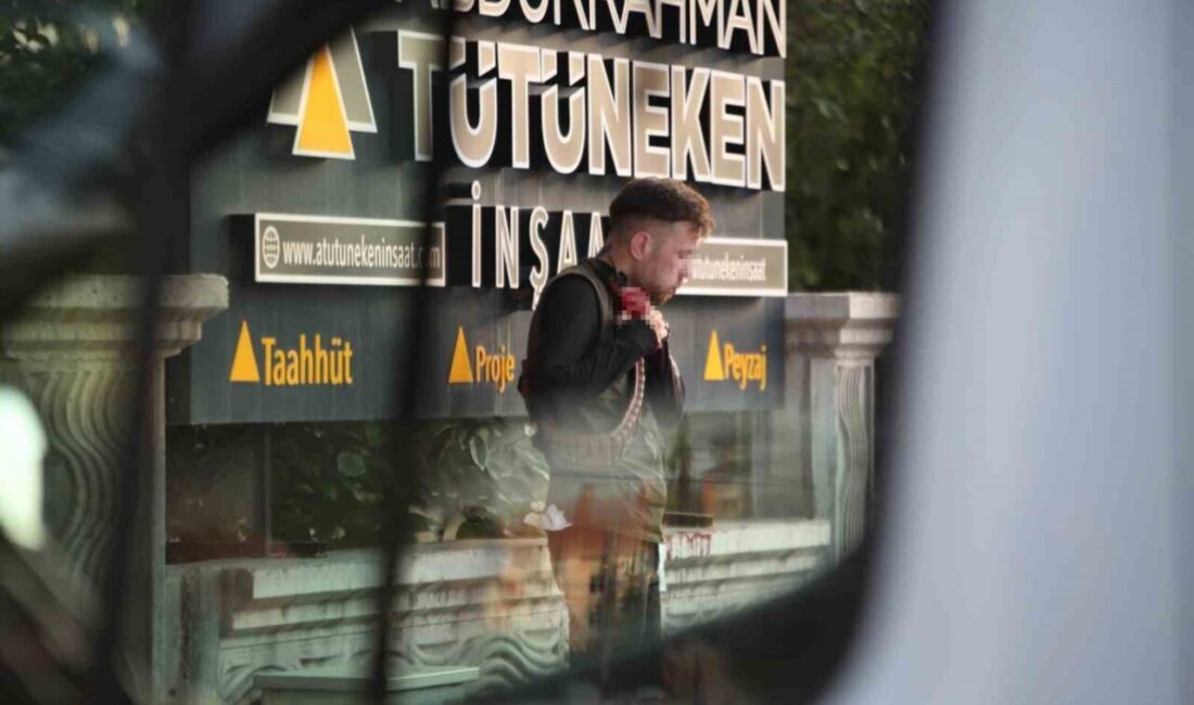 Konya'da Y.K. (23), sevgilisinden ayrıldıktan sonra önce iş yerini pompalı