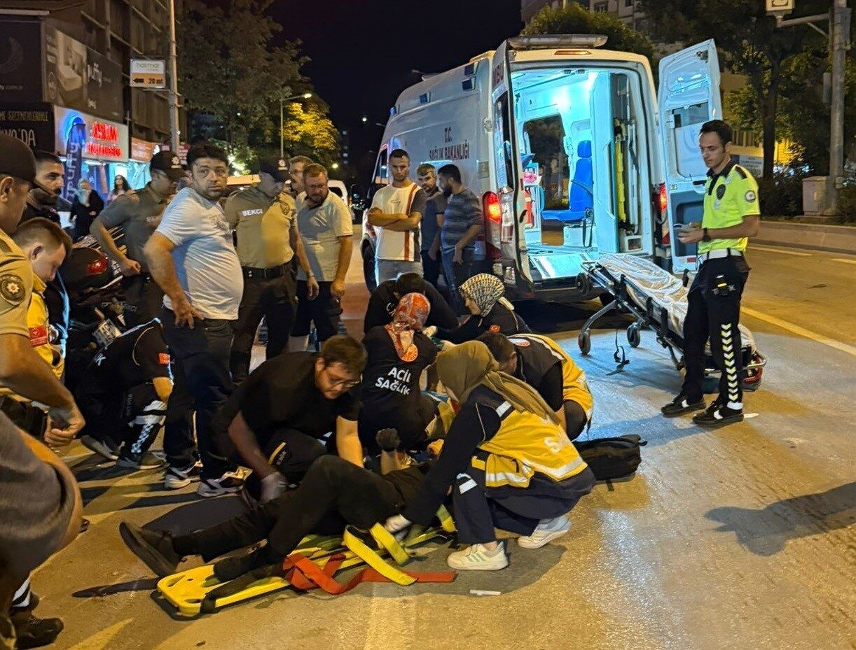 Bilecik'te motosiklet ile motorlu bisikletin çarpışması sonucu Efe L. ve