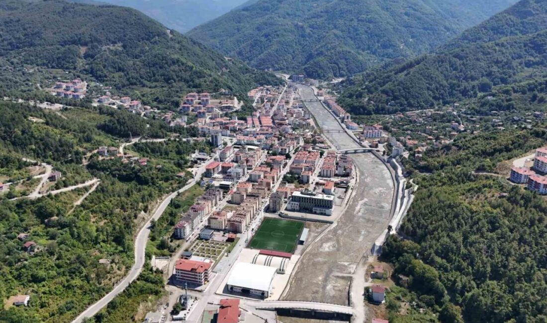 Kastamonu'nun Bozkurt ilçesi, 2021'deki sel felaketinin ardından 4 yılda yeniden