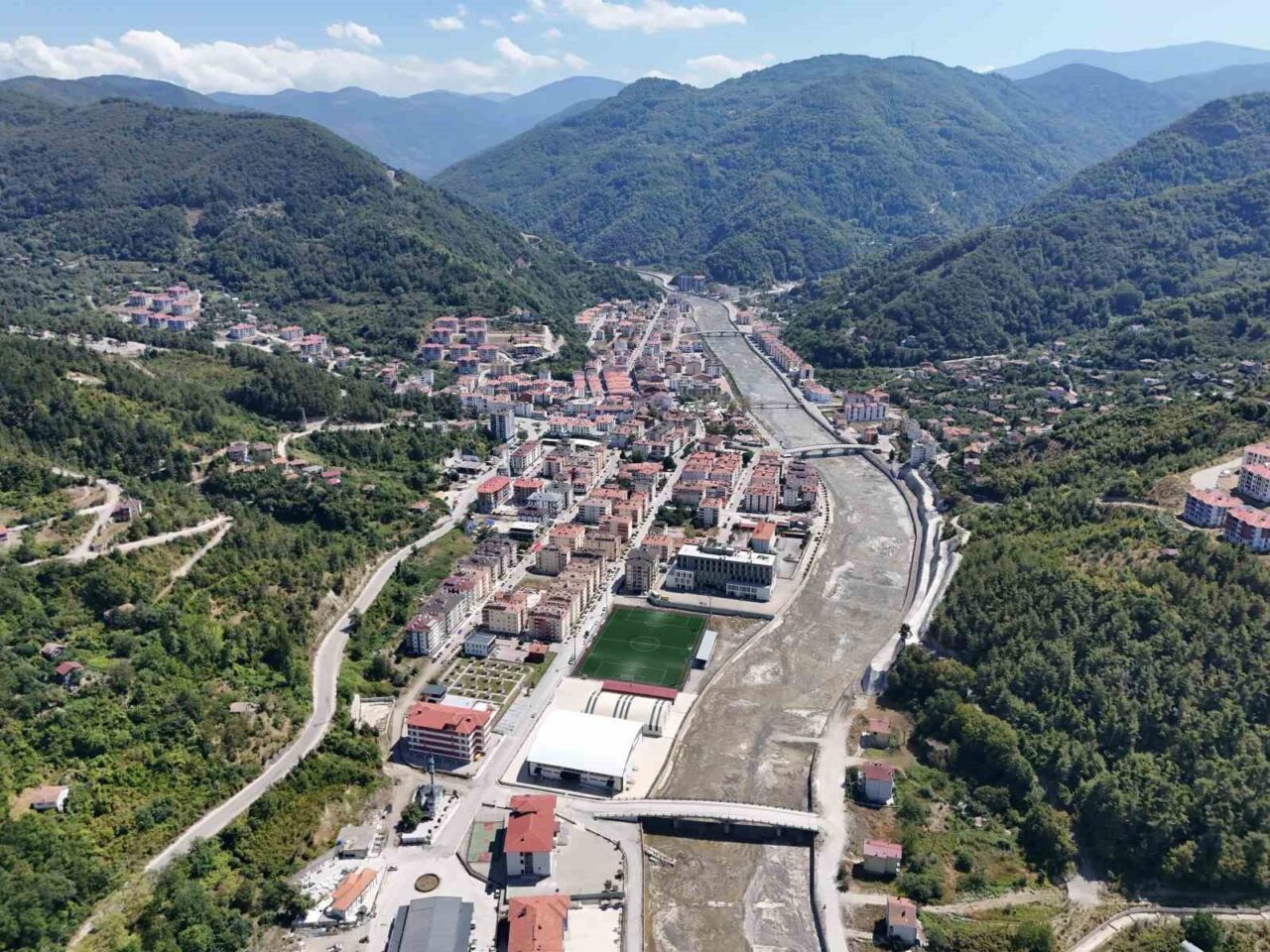 Kastamonu'nun Bozkurt ilçesi, 2021'deki sel felaketinin ardından 4 yılda yeniden