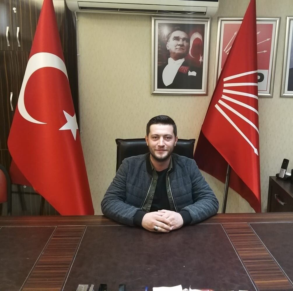 Cumhuriyet Halk Partisi Aydın İl Gençlik Kolları Başkanı Sosyal Kılıç,