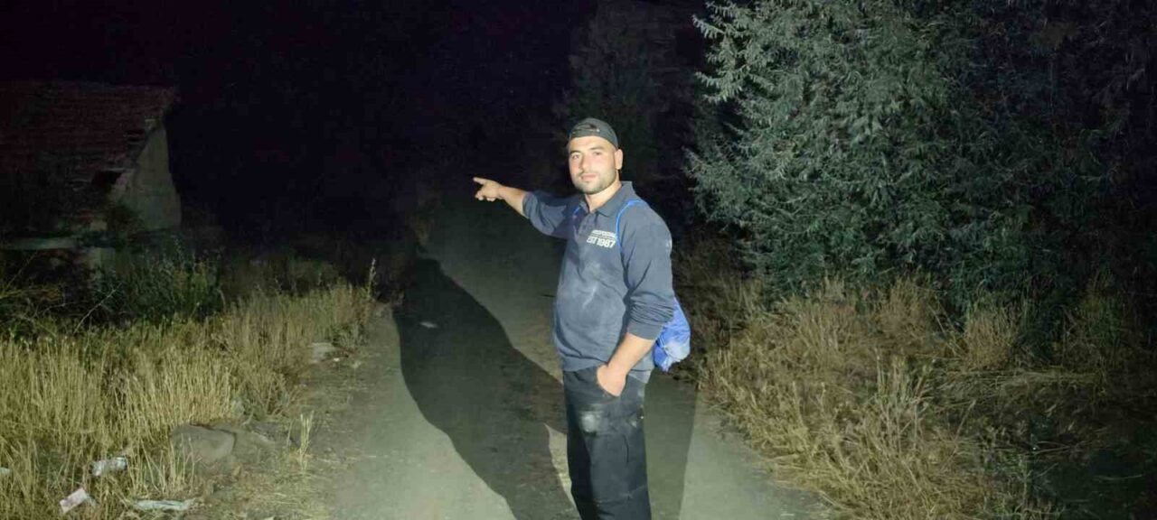 İstanbul'dan maceraperest İbrahim Koyuncu (26), Sivas'ın terkedilmiş Kışla köyünde bir