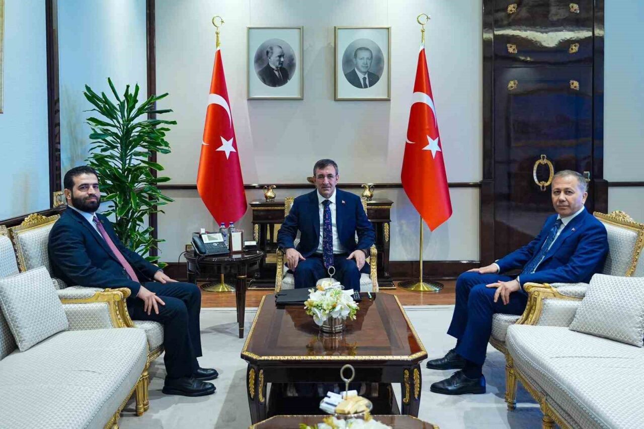 Cumhurbaşkanı Yardımcısı Cevdet Yılmaz, İçişleri Bakanı Ali Yerlikaya ve Suriye