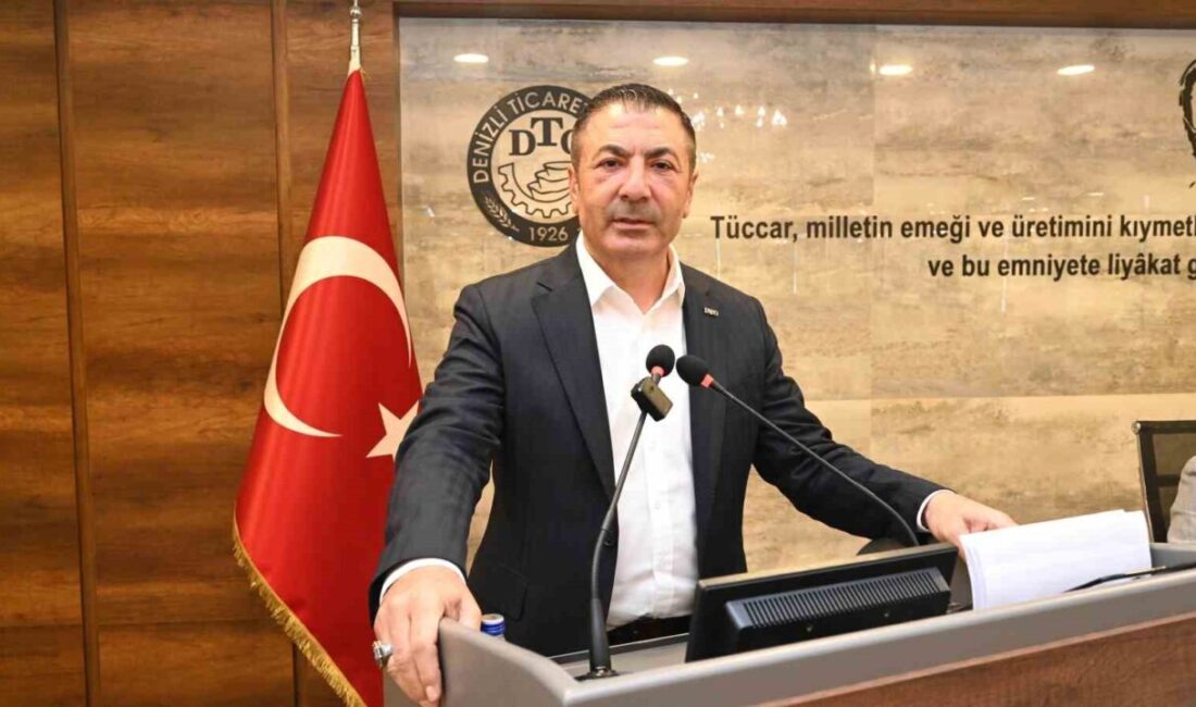 Denizli Ticaret Odası'nın Ağustos ayı toplantısında DTO Başkanı Uğur Erdoğan,