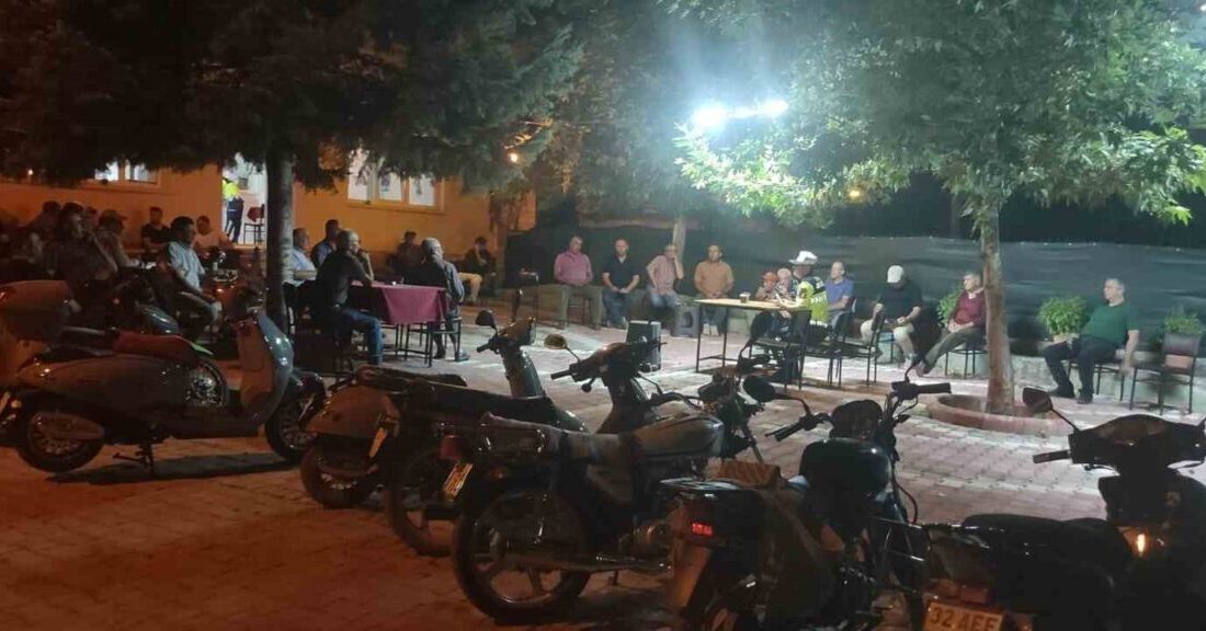 Isparta'nın Eğirdir ilçesindeki Balkırı köyünde, Jandarma Trafik ekipleri, 11 Ağustos'ta