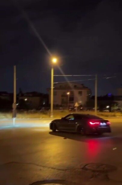 İzmit'te drift yapan ve sürücü belgesi bulunmayan kişiye 83 bin