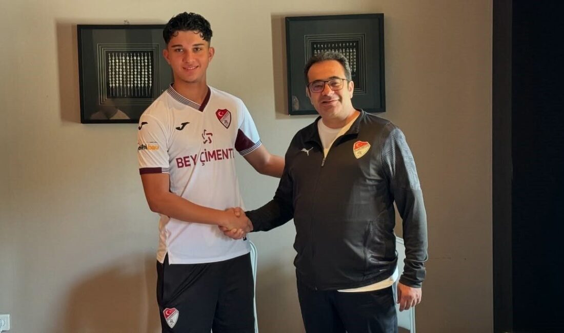 Elazığspor, Adanaspor'dan genç stoper Yasin Arda Midiliç ile 2+1 yıllık