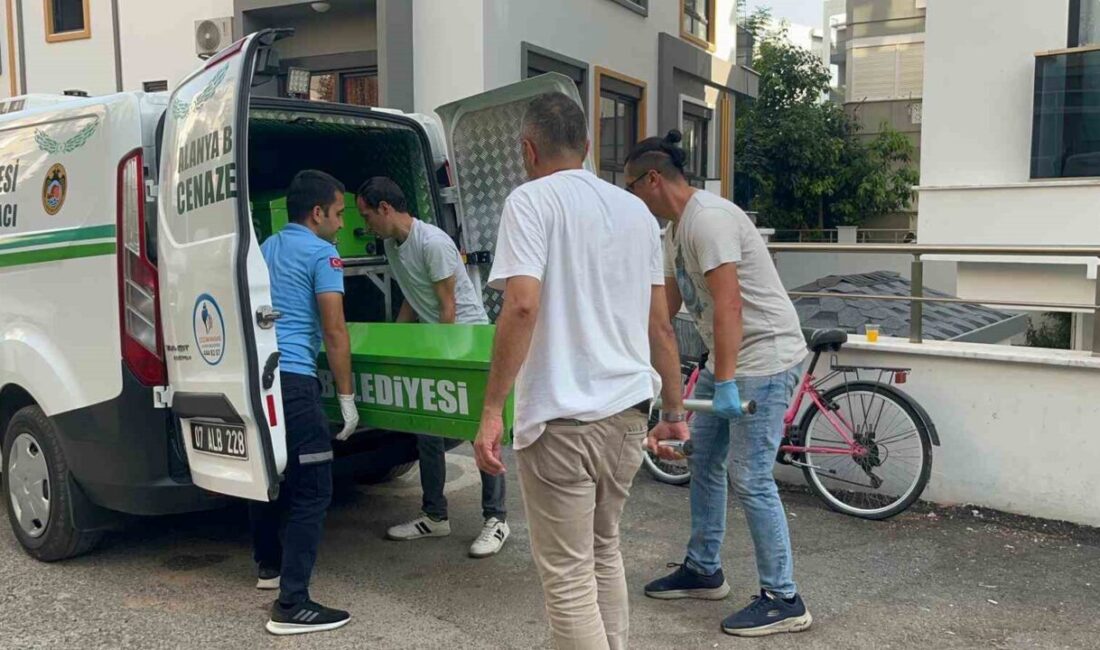 Alanya'da, M.U. isimli 21 yaşındaki bir şahıs, kiraladığı evde erkek