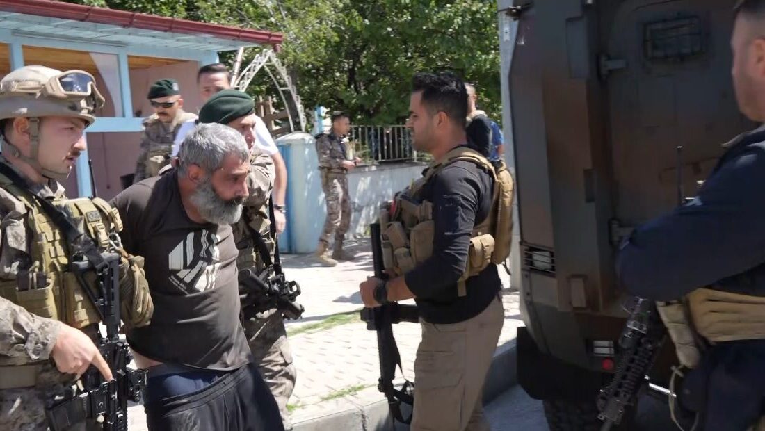 Erzincan'da Ali Ciminli isimli şüpheli, fırın sahibi Ahmet Çakmak'ı öldürüp