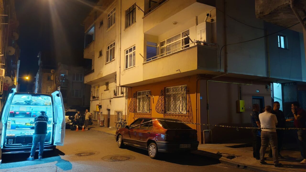 Ordu'nun Bucak Mahallesi'nde İlkay M. (50), karısı Selma M. (45)