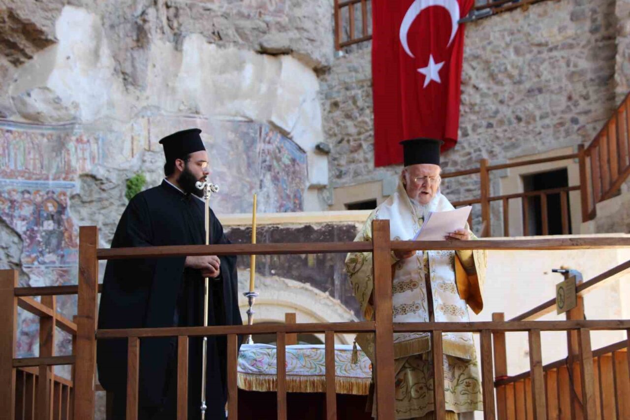 Trabzon'un Maçka ilçesindeki Sümela Manastırı'nda her yıl düzenlenen Meryem Ana