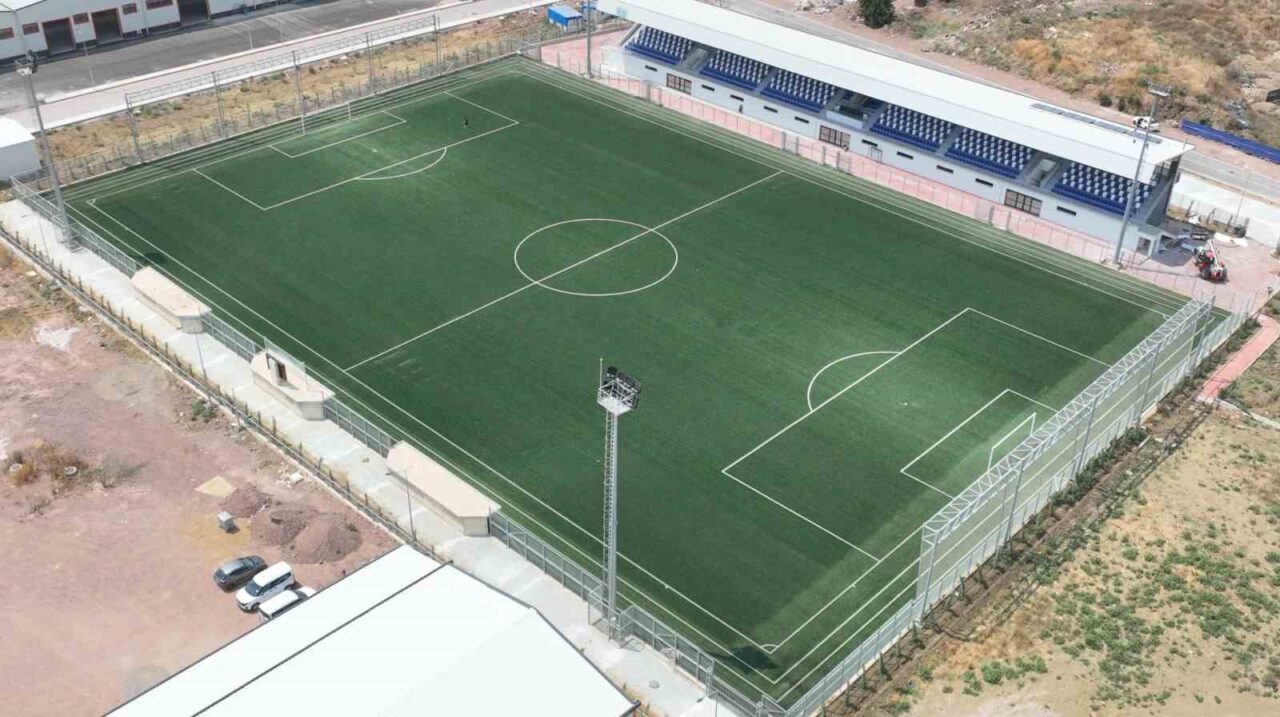 Kocaeli’nin Alikahya bölgesinde, amatör spor kulüplerine destek amacıyla inşa edilen