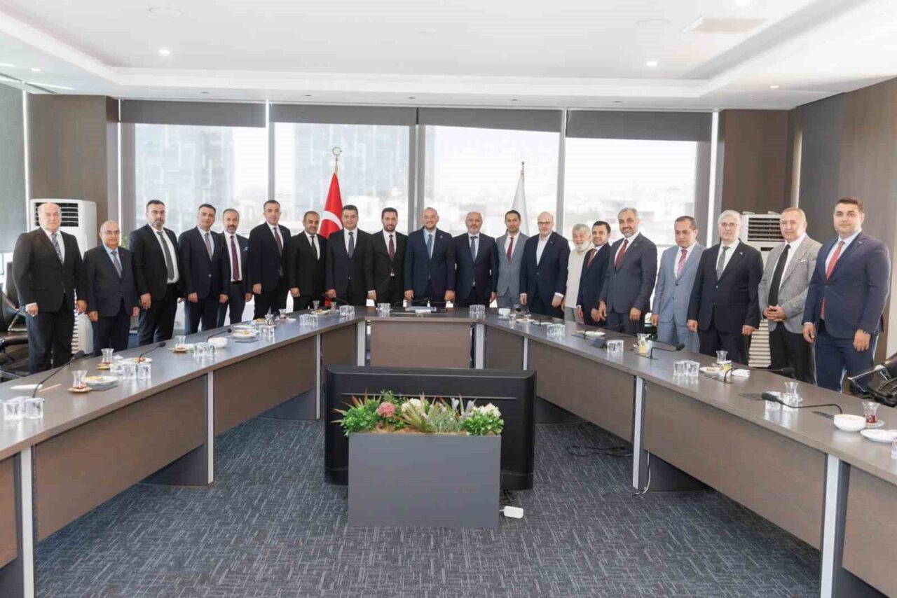 Gaziantep MÜSİAD Başkanı Furkan Özdurdu ve ekibi, MÜSİAD Genel Başkanı