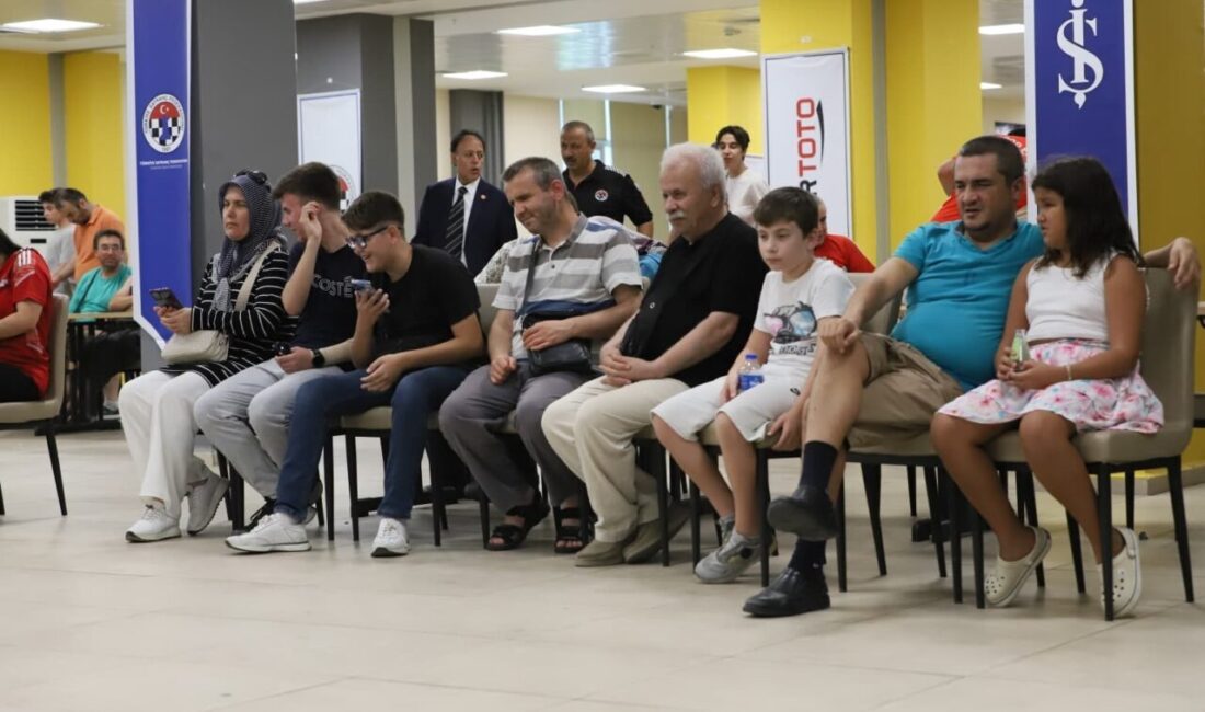 Denizli'de 05-10 Ağustos tarihleri arasında düzenlenen Görme Engelliler Türkiye Satranç
