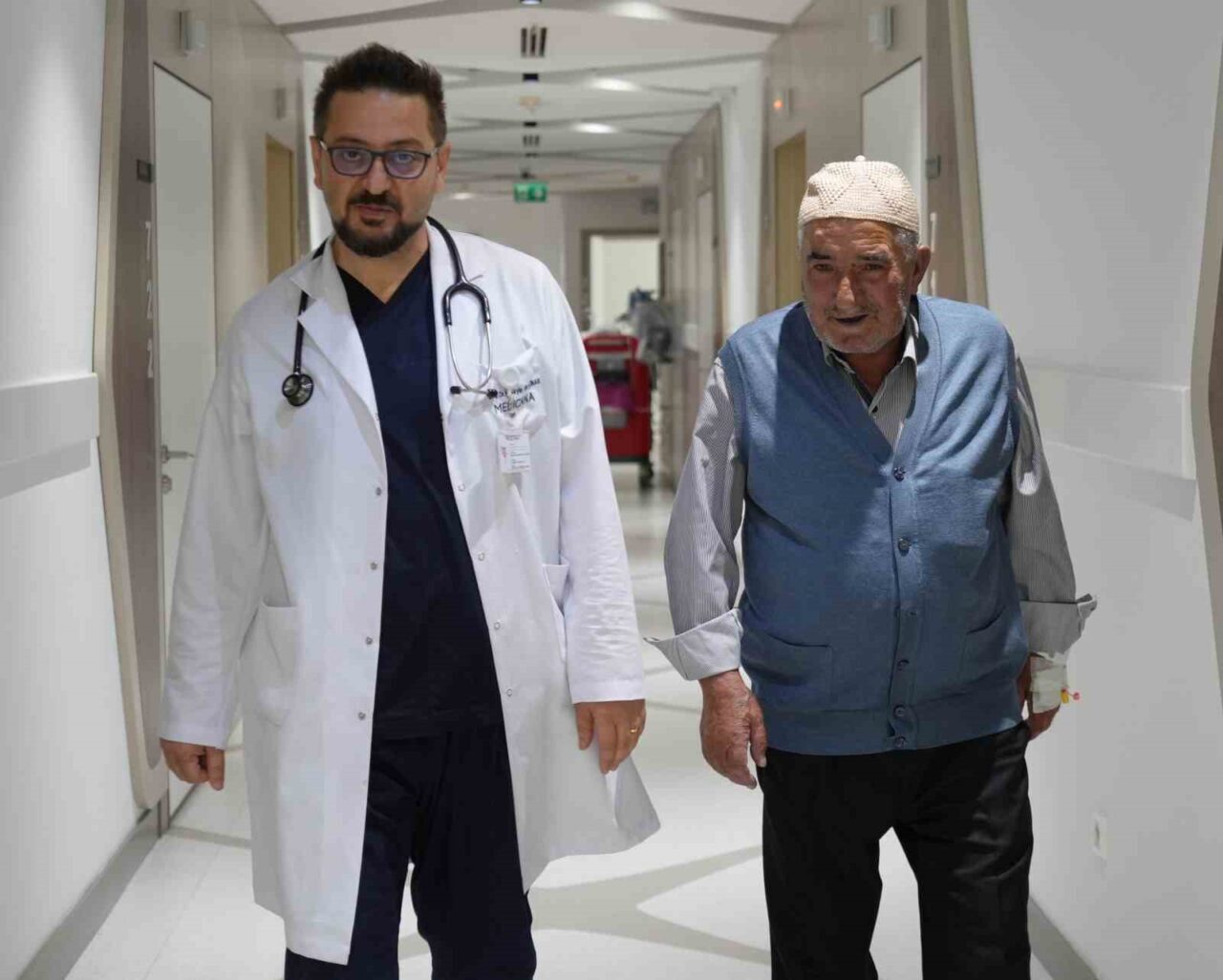 Samsun'da Medicana International Hastanesi'nde yenileyici tedavi alan 71 yaşındaki Sefer