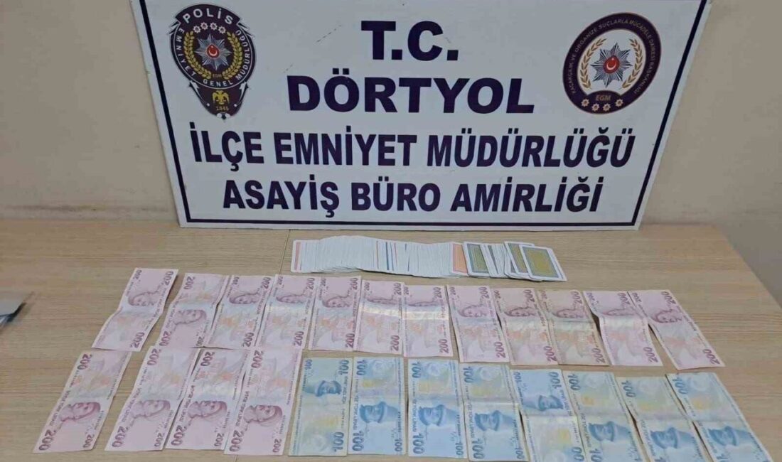 Hatay'ın Dörtyol ilçesinde yapılan kumar operasyonunda, 8 kişiye toplam 73