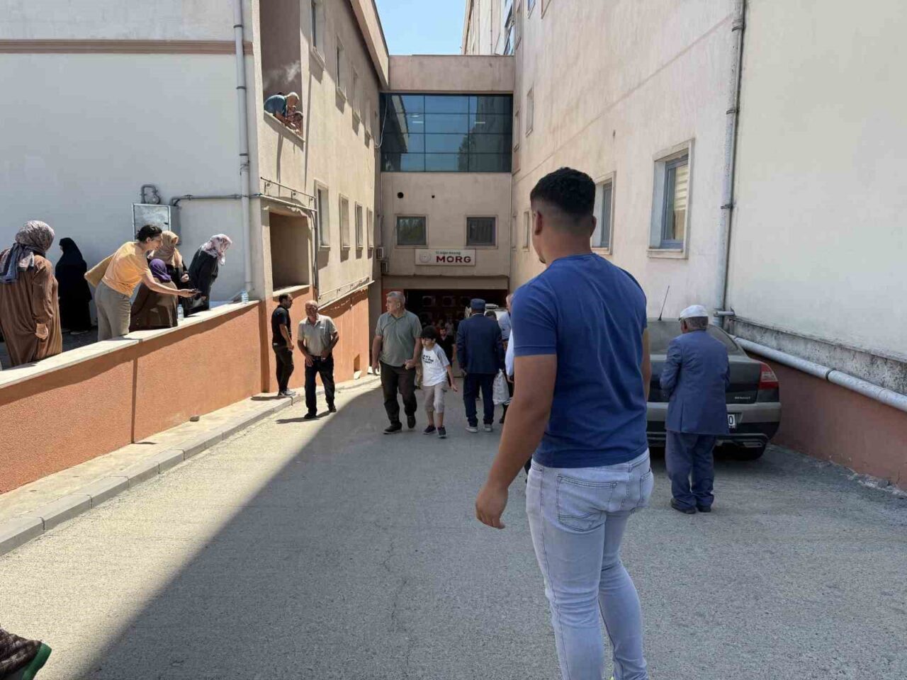 Iğdır’ın Tuzluca ilçesinde yolda yürüyen Mecit Baktemur, silahlı saldırı sonucu