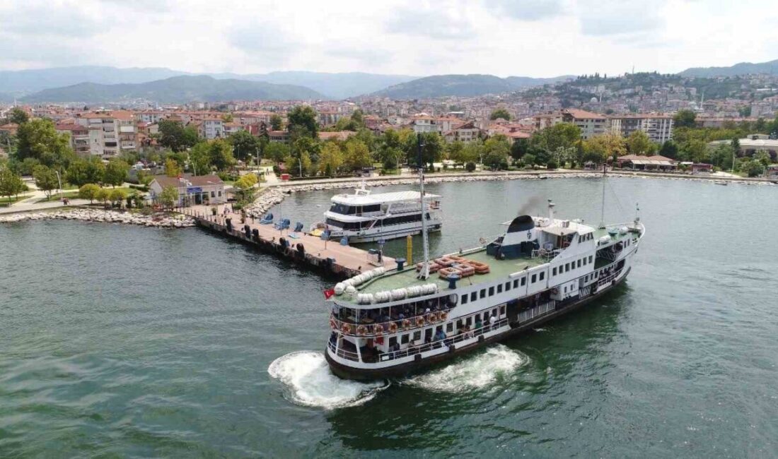 Başiskele'de Kocaeli Büyükşehir Belediyesi tarafından başlatılan kavşak projesiyle D-130 Karayolu'ndaki