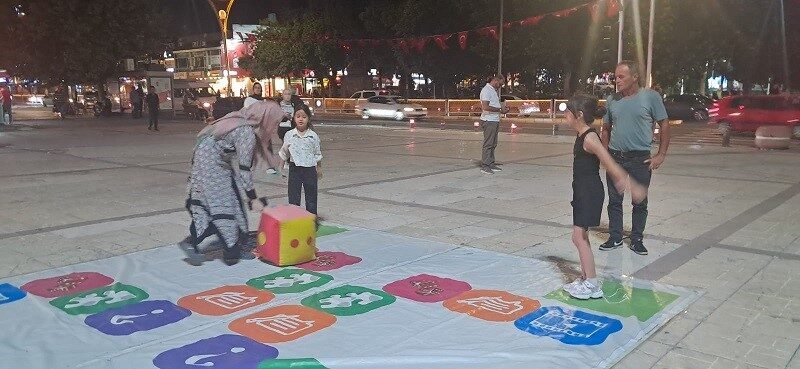 Çalışma ve Sosyal Güvenlik Bakanlığı'nın düzenlediği "İş’te Güvenli Gelecek Tırı"
