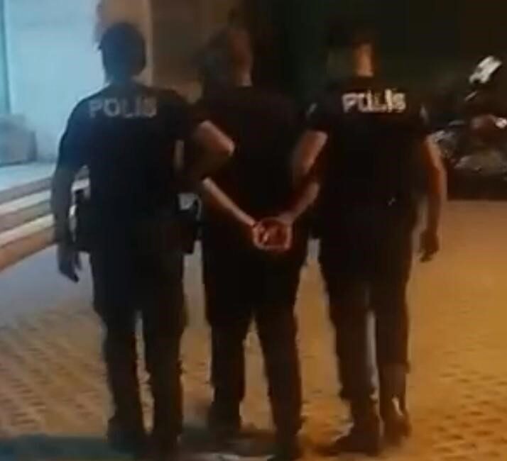 İzmir'de, 11 yıl hapis cezası bulunan Ş.B., Asayiş Şube Müdürlüğü