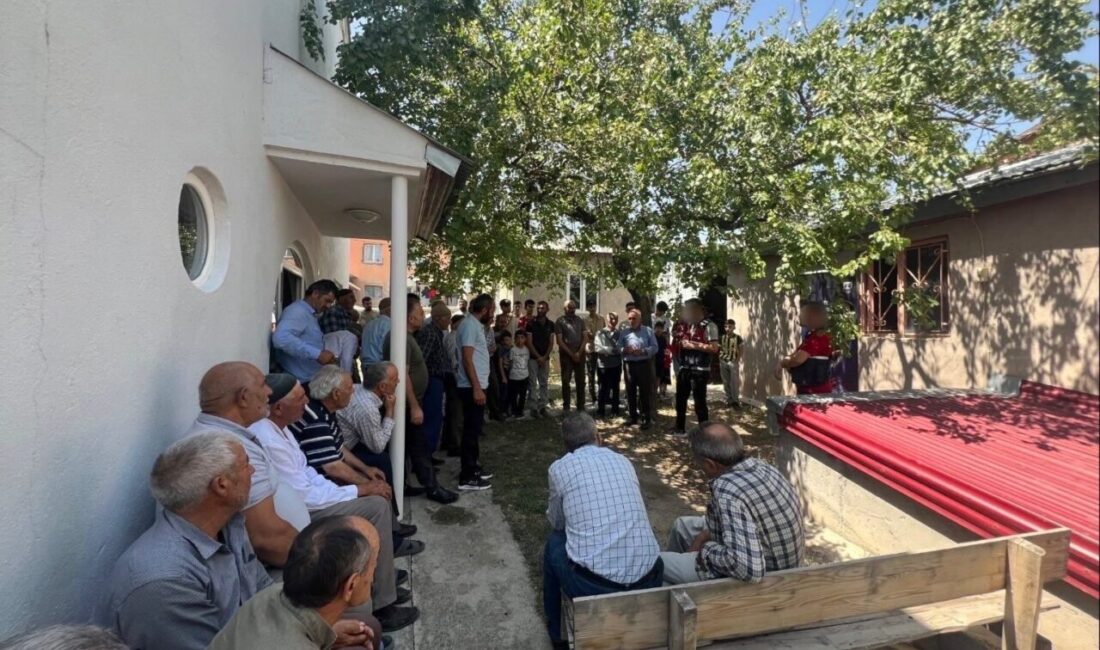 Kars’ın Kağızman ilçesinde jandarma, 84 vatandaşa siber farkındalık eğitimi düzenledi.