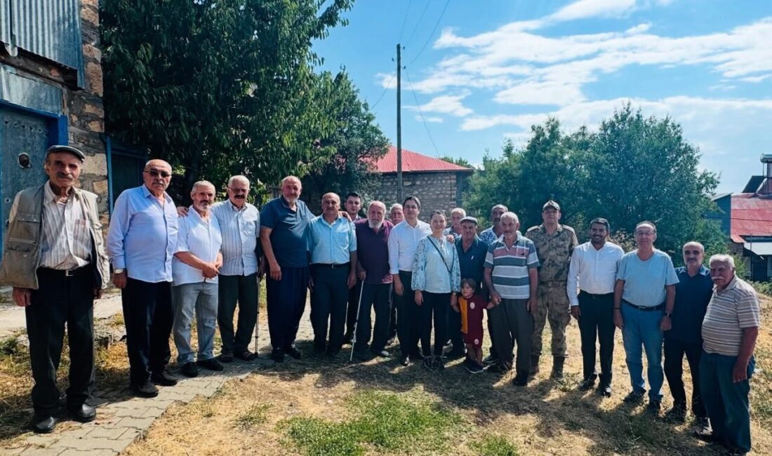 Erzincan'ın Kemaliye Kaymakamı Emirhan Arıkan, eşi Gizem Arıkan ile Boylu