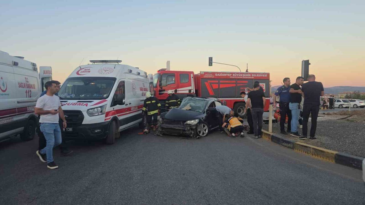 Gaziantep'in İslahiye ilçesinde düğün hazırlığı yapan nişanlı çift Meryem Ceren
