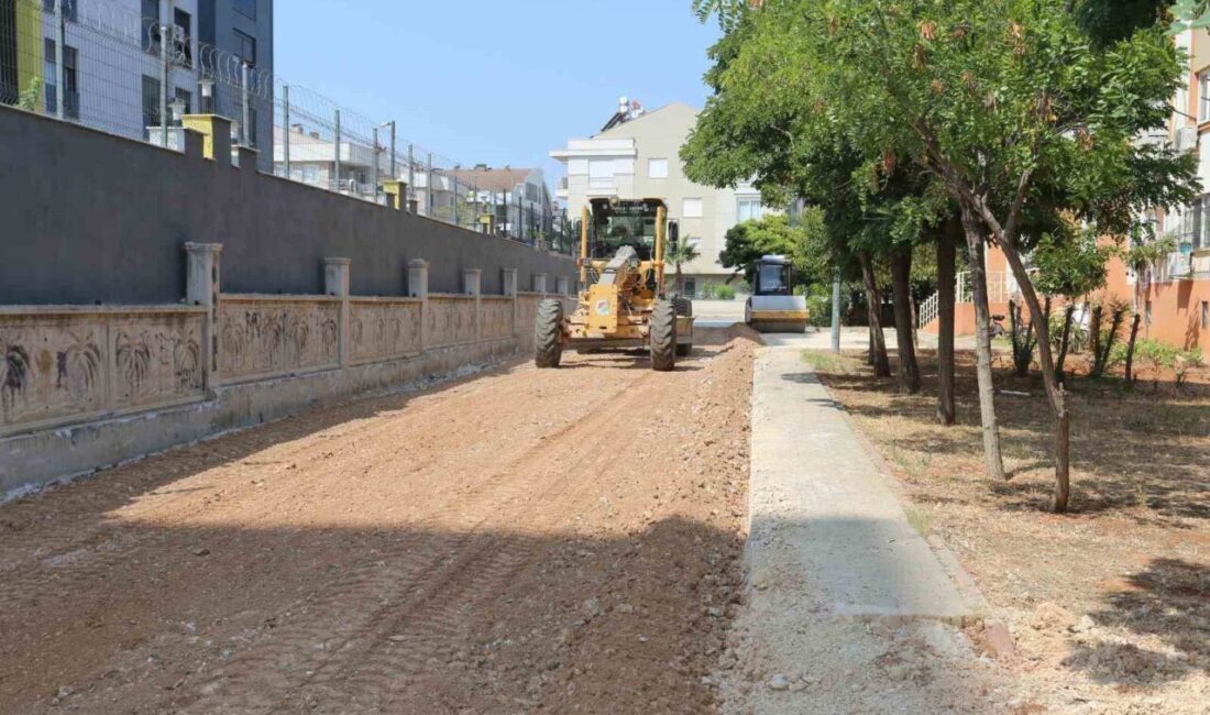 Kepez Belediyesi, Gazi Mahallesi'ndeki TOKİ konutlarında ulaşım kolaylığı sağlamak için