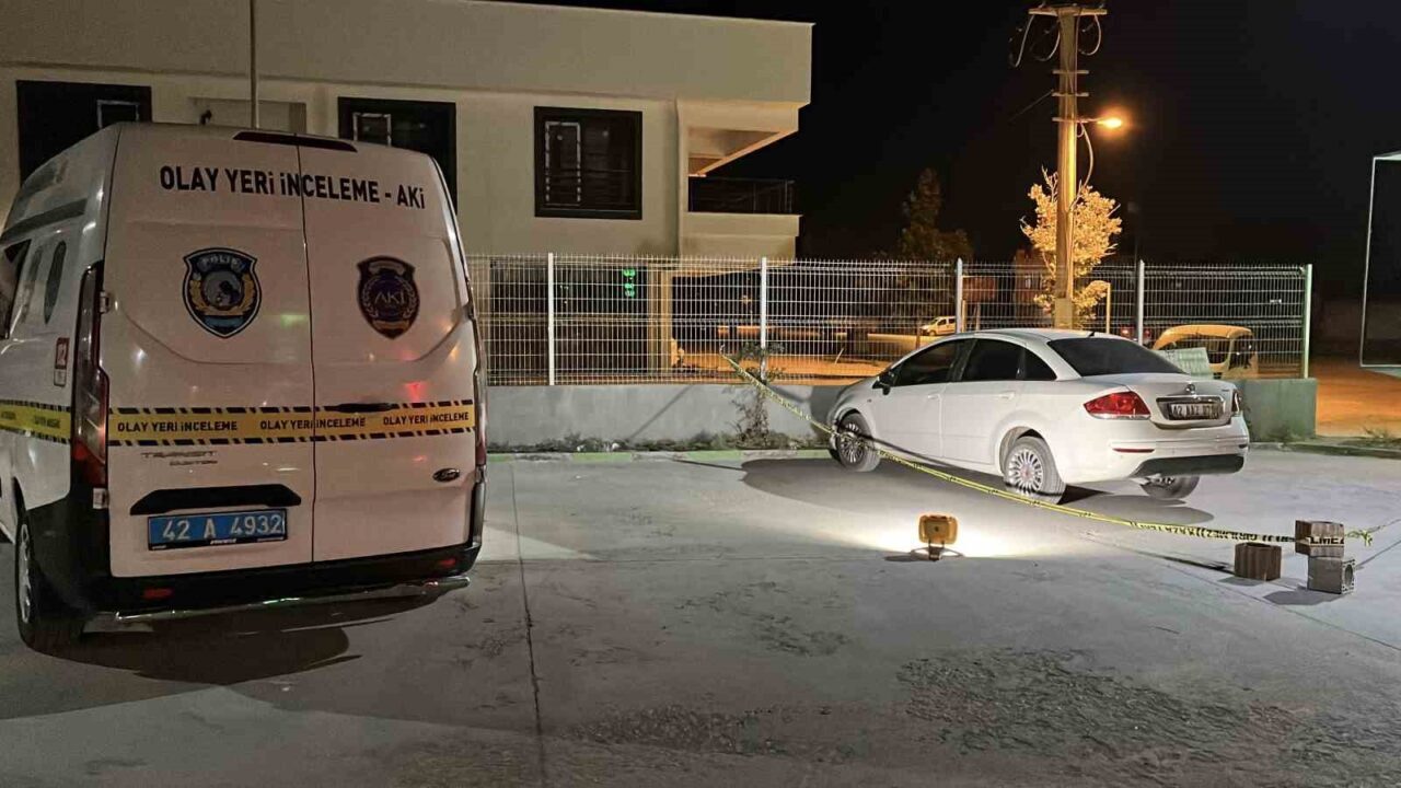 Konya'nın Karatay ilçesinde meydana gelen kavgada K.A., tartıştığı bir kişi