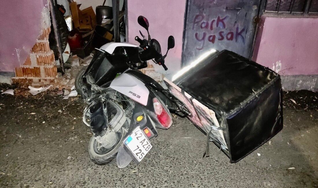 Konya'nın Kulu ilçesinde S.A. (20) yönetimindeki motosiklet, direksiyon hakimiyetinin kaybolması