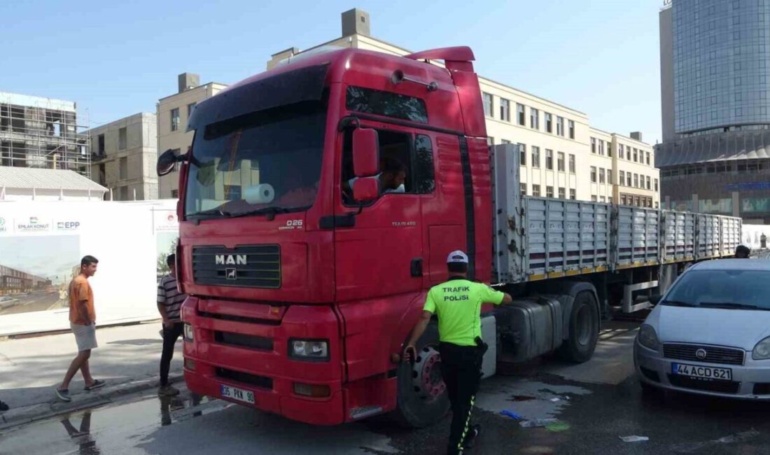 Malatya'da sabah saatlerinde, S.T. yönetimindeki tır, yolun karşısına geçmeye çalışan