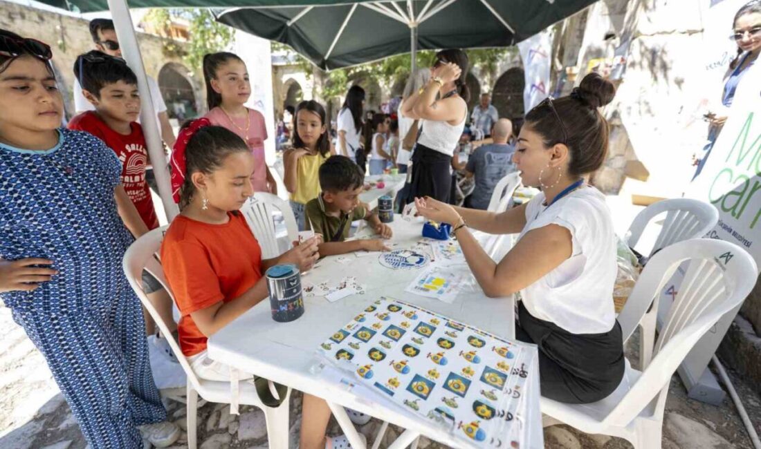 Mersin Büyükşehir Belediyesi, ‘Gökyüzü Hepimizin, Bilim Her Yerde’ sloganıyla ilçeleri