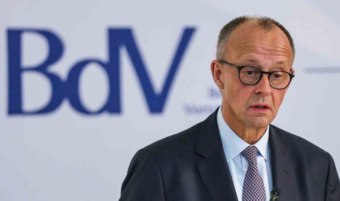 Almanya Başbakanı Friedrich Merz, İsrail'e silah ihracatının durdurulmasını savundu ve