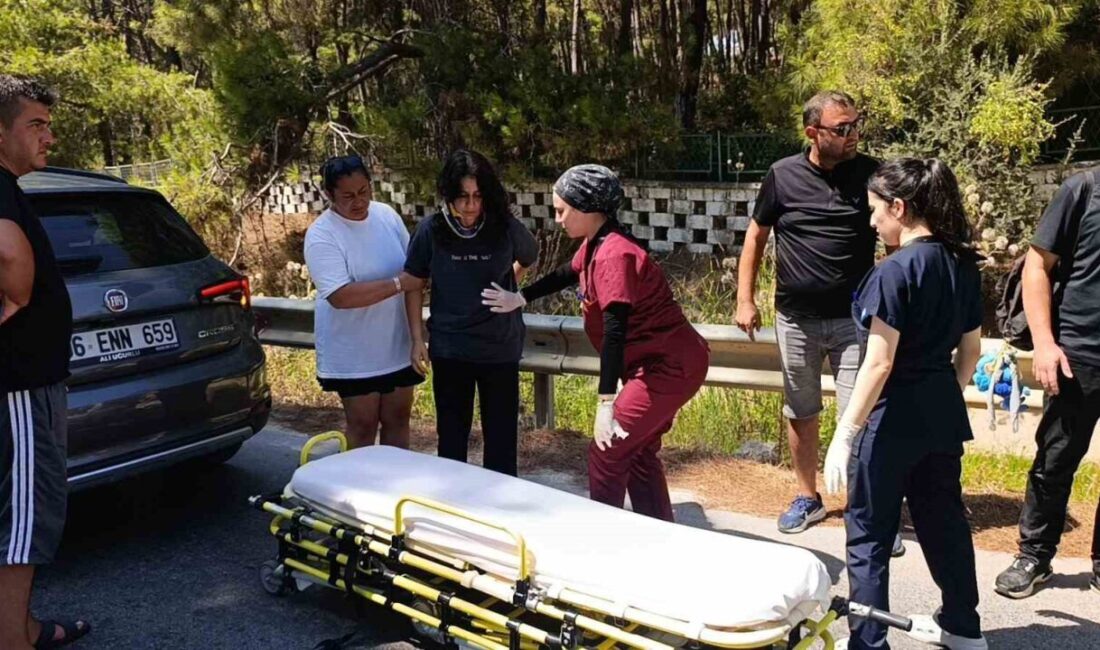 Manavgat'ta Şaban Ç.'nın sürdüğü otomobil ile Batuhan A.'nın kullandığı motosikletin