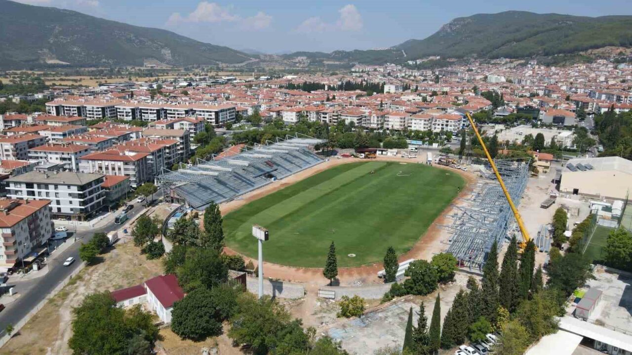 Muğla Valisi Dr. İdris Akbıyık, son 3 yılda 4 milyar