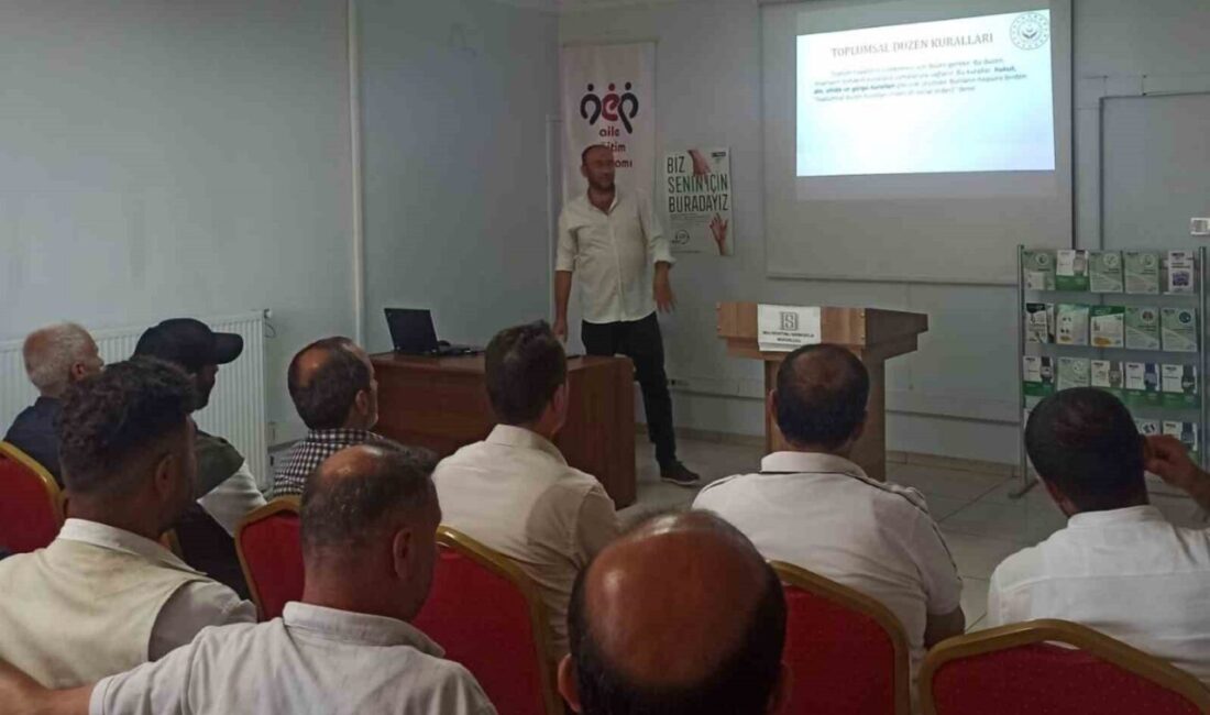 Muş'ta, denetimli serbestlikten yararlanan bireylere yönelik "Toplumsal Hukuk Kuralları" eğitimi