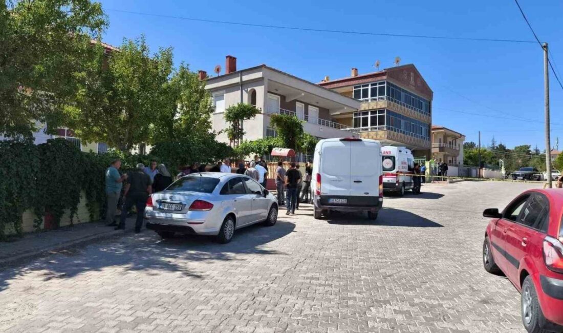 Nevşehir'in Kozaklı ilçesinde S.Ü. (78), dünürü M.Ö. (73) ile tartışma