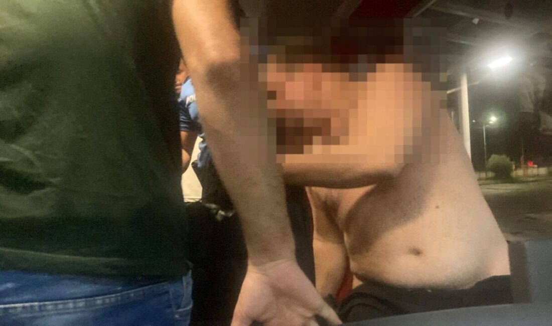 Muğla'dan İzmir'e giden otobüste, alkol veya madde kullanmadığı düşünülen bir