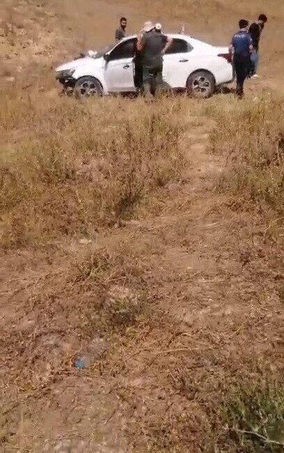 Erzurum'un Narman ilçesinde Oltu-Narman karayolunda bir trafik kazası yaşandı. Otomobil
