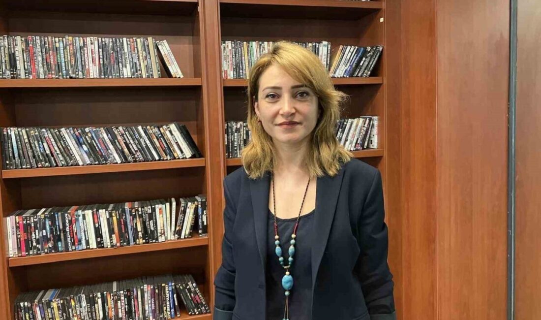 Dr. Elif Kaya, semt pazarlarında kredi kartı kullanımının artmasının hem