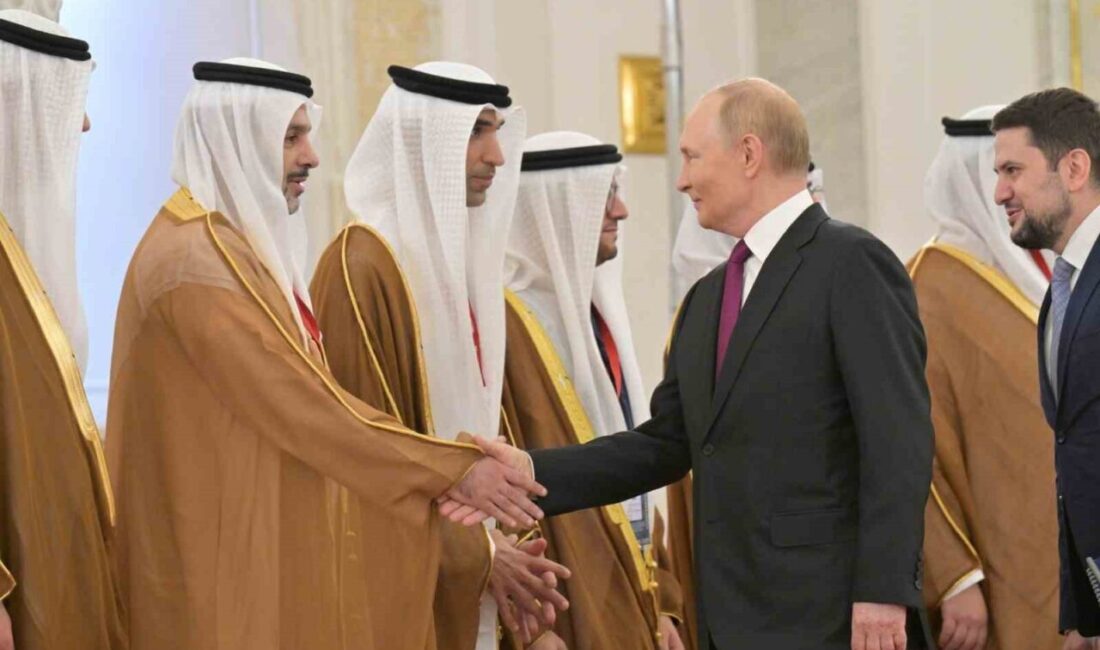 Rusya Devlet Başkanı Vladimir Putin, BAE'nin ilişkilerini önemsediğini vurgulayarak, Donald